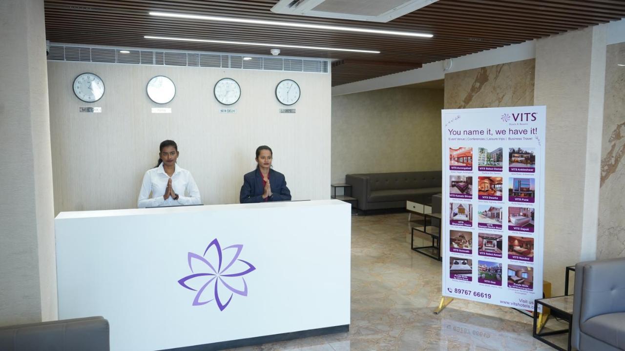 Hotel Purple Beds By Vits Dwarkesh, Surat Salabatpura Esterno foto