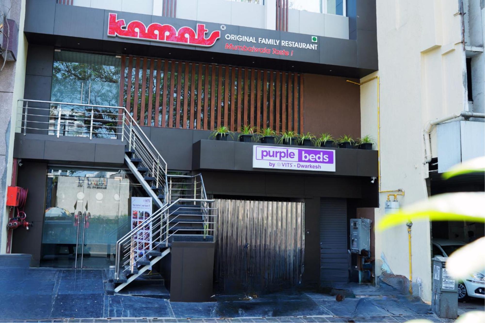 Hotel Purple Beds By Vits Dwarkesh, Surat Salabatpura Esterno foto